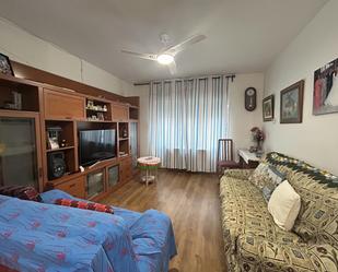 Living room of Flat for sale in Cascante  with Heating, Parquet flooring and Storage room