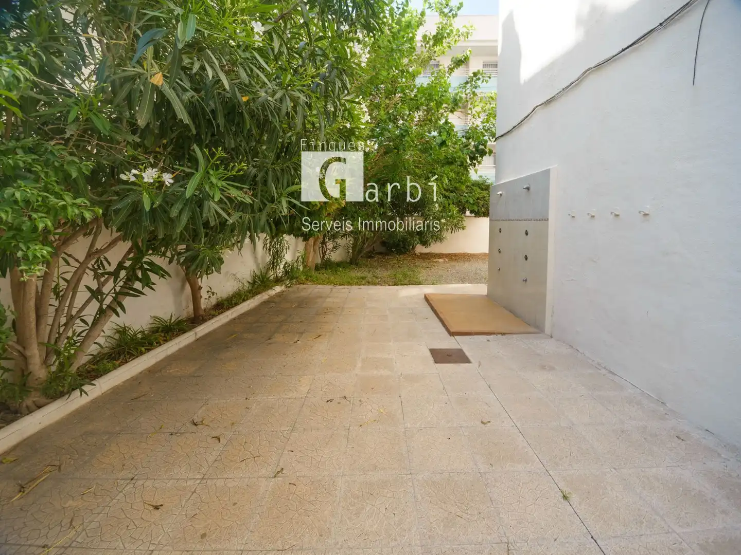 Jardín de Piso en venta en El Vendrell con Aire acondicionado, Calefacción y Terraza