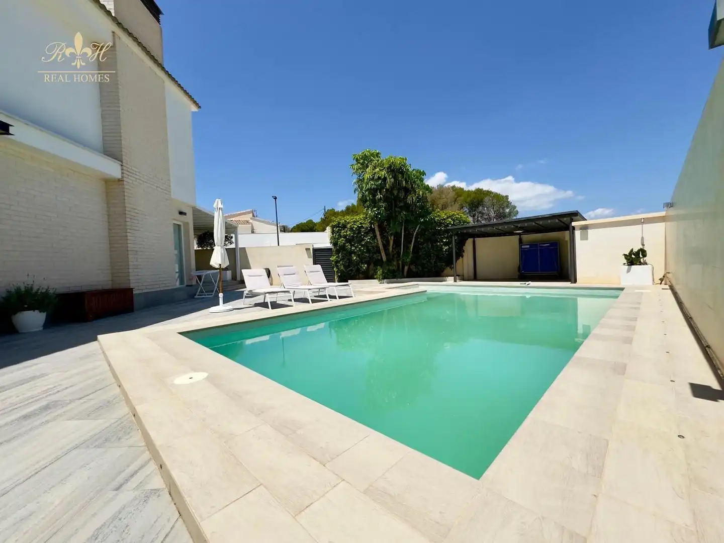 Piscina de Casa adosada en venda en L'Alfàs del Pi amb Aire condicionat, Terrassa i Piscina
