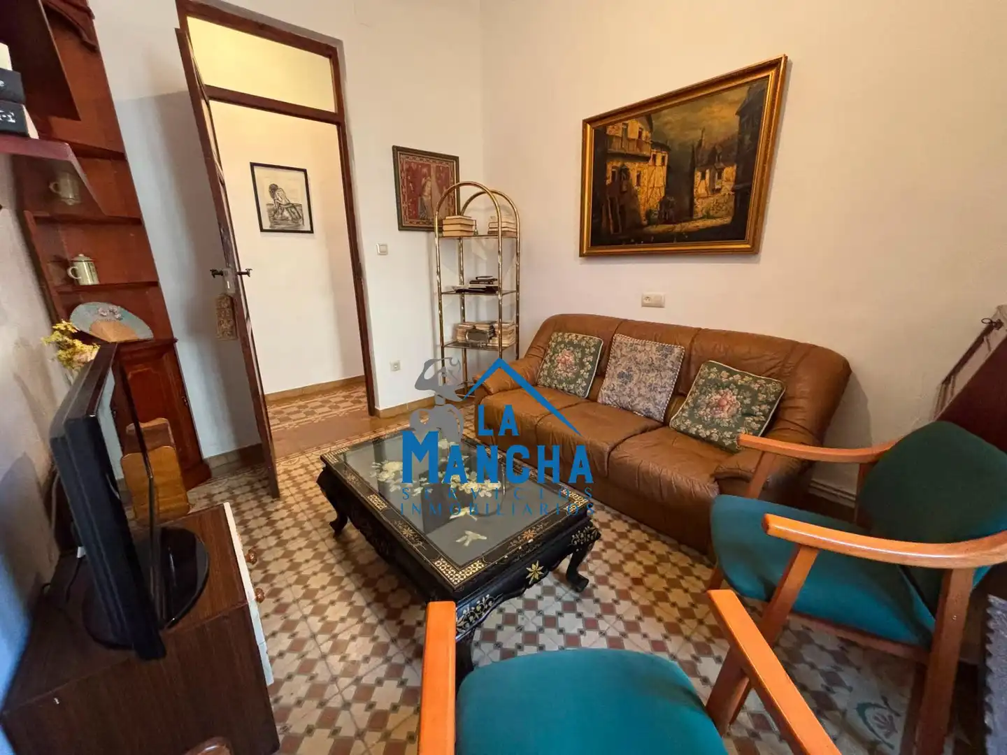 Sala de estar de Casa o chalet en venta en Hoya-Gonzalo con Calefacción, Jardín privado y Amueblado