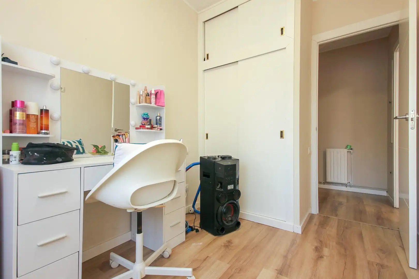Habitación de Ático en venta en Cerdanyola del Vallès con Aire acondicionado, Calefacción y Jardín privado