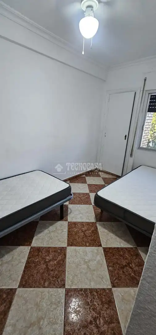 Schlafzimmer von Wohnung zur Miete in Huelva