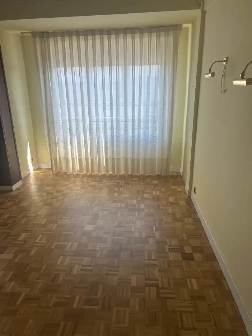 Habitación de Piso en venta en Lleida con Calefacción, Parquet y Amueblado