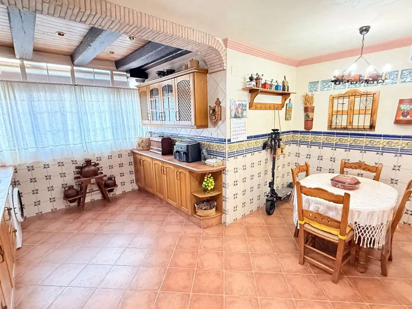 Flat with pool for sale in Ciudad Jardín, imagen 2