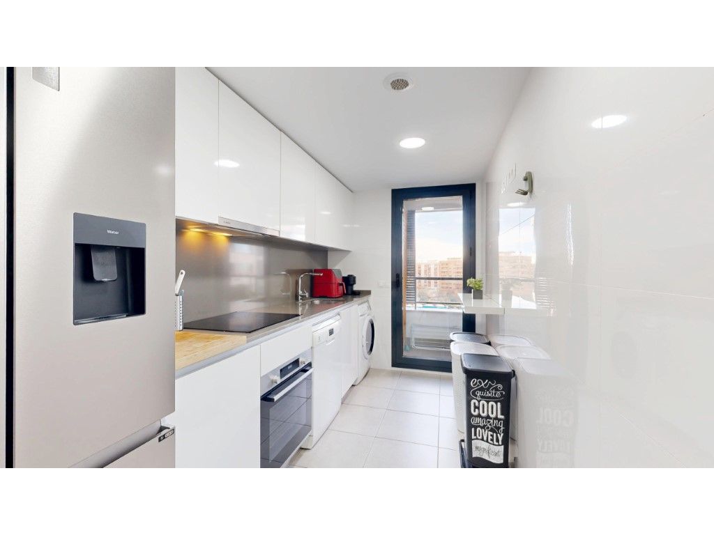 Kitchen of Flat for sale in  Valencia Capital  with Air Conditioner, Private garden and Terrace