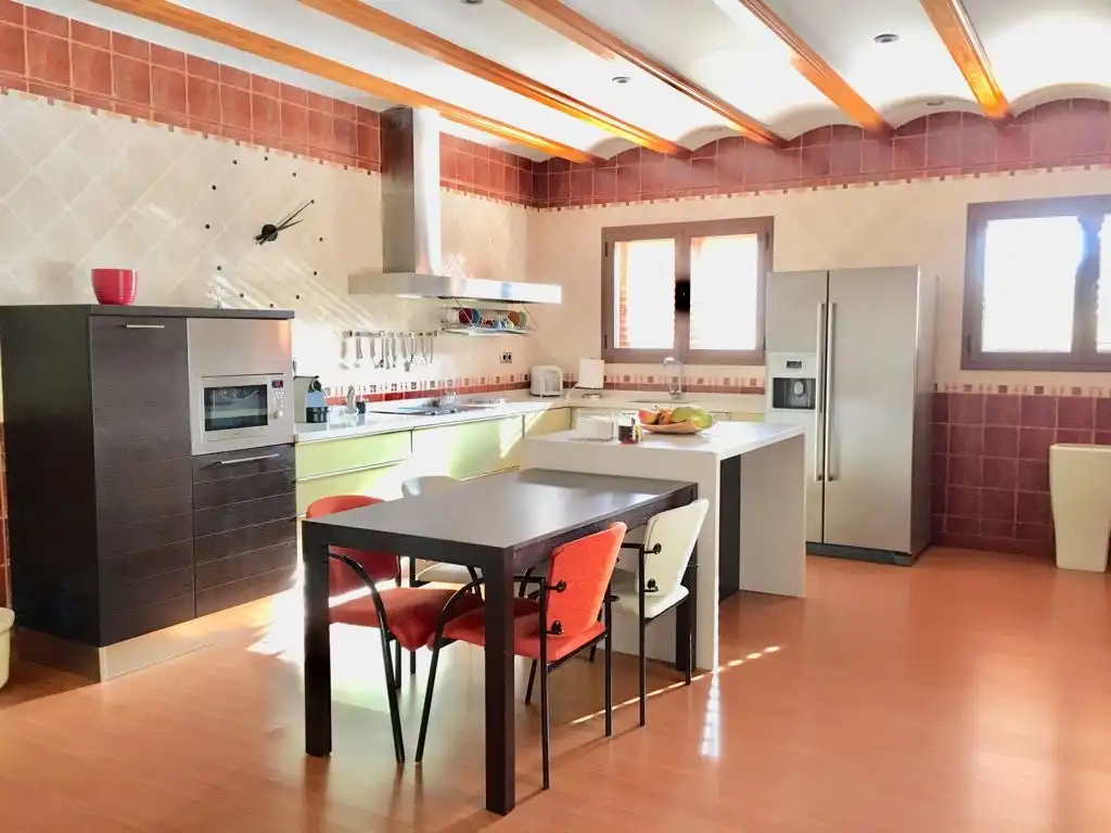 Chalet con piscina en venta en El Faro, imagen 7