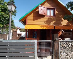 Exterior view of House or chalet to rent in Vélez-Málaga  with Air Conditioner