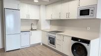 Kitchen of Flat for sale in  Lleida Capital  with Air Conditioner, Heating and Parquet flooring