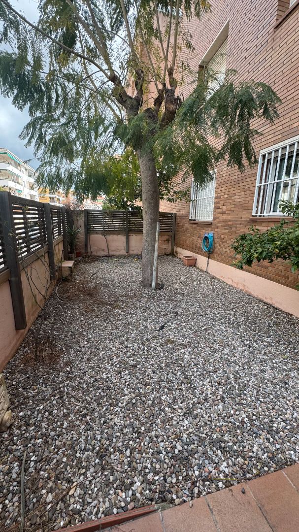 Jardín de Planta baja en venta en El Vendrell con Aire acondicionado, Calefacción y Jardín privado