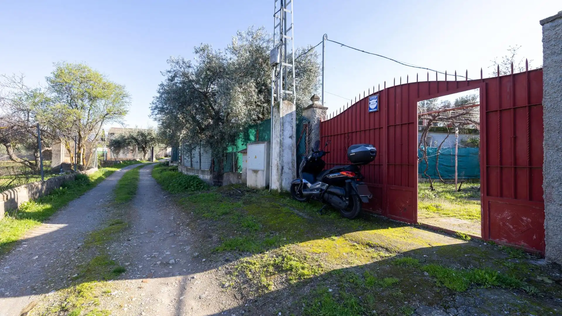 Vista exterior de Casa o chalet en venta en Villa de Otura