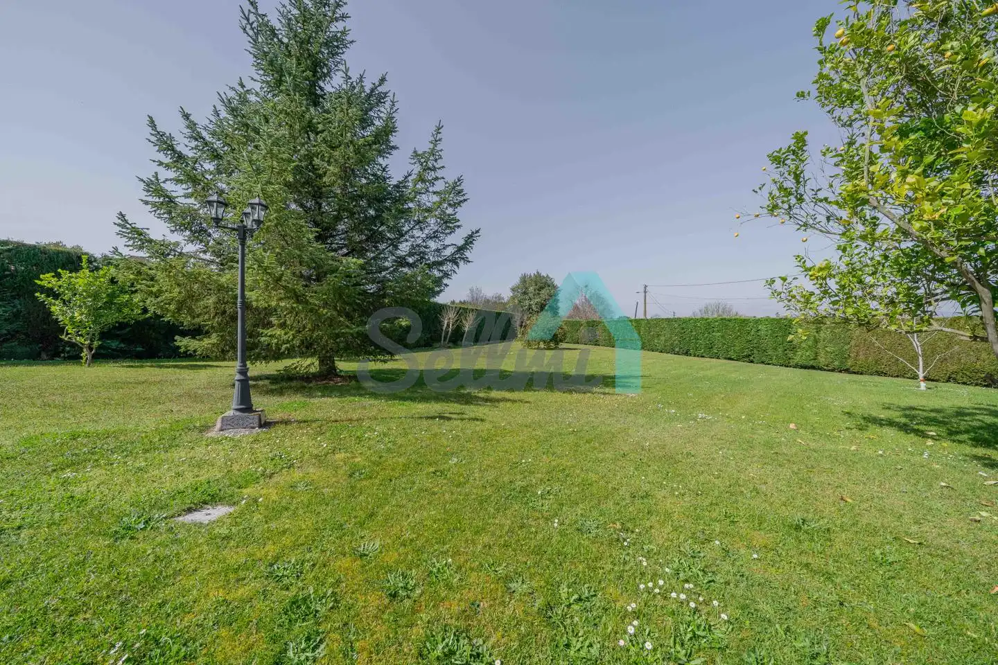 Casa o xalet en venda en Oviedo  amb Calefacció, Jardí privat i Parquet