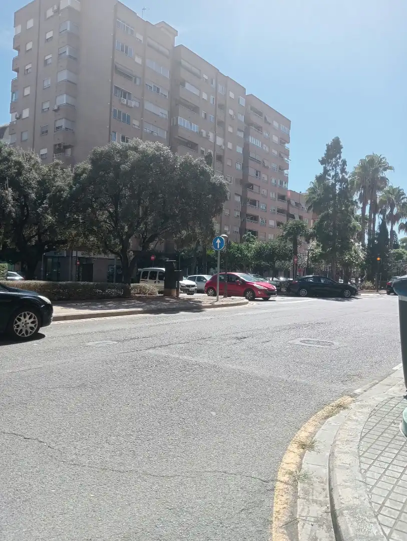 Individual amb ascensor en venda a Carrer de Campoamor 69