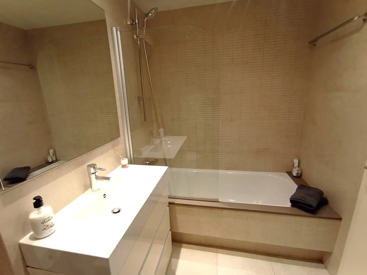Baño de Piso en venta en Barcelona con Aire acondicionado, Calefacción y Parquet