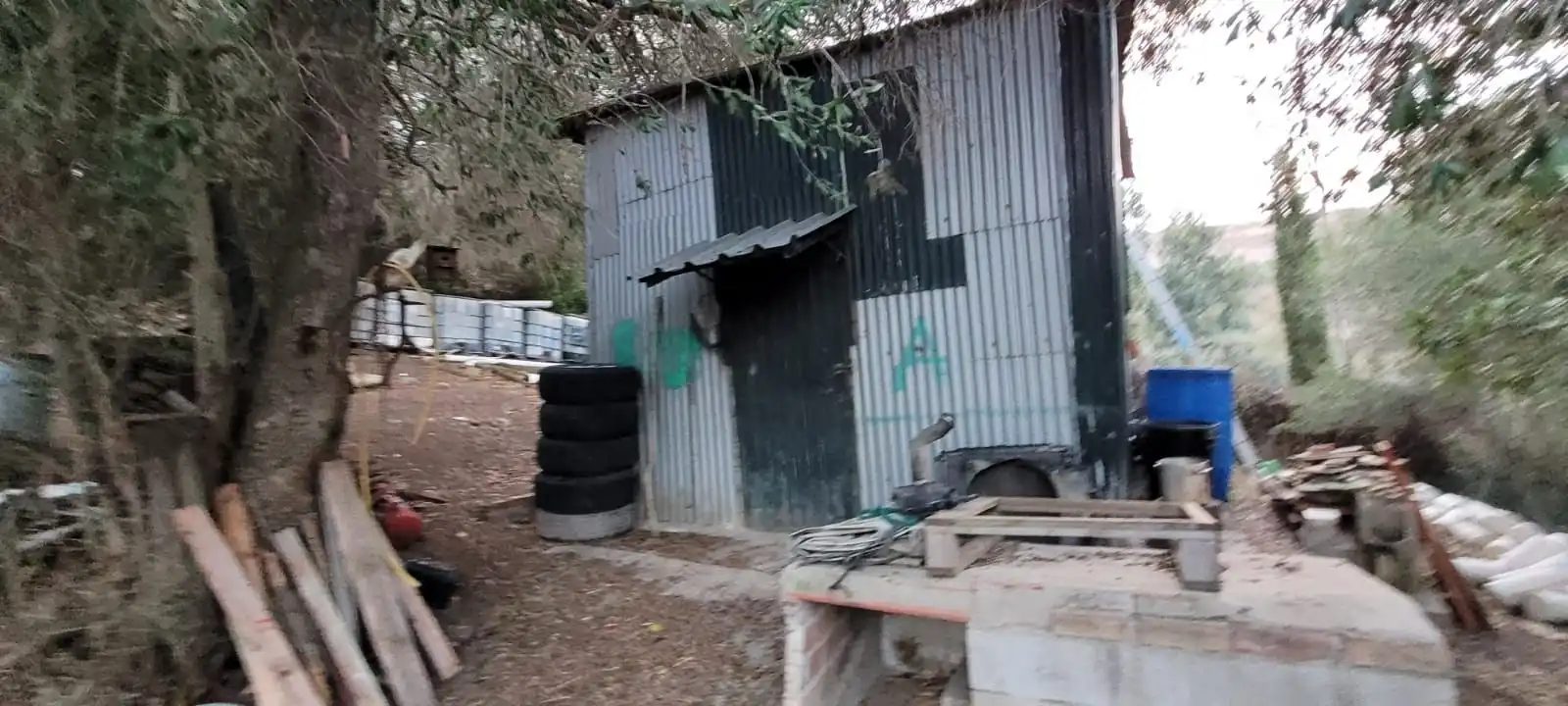 Vista exterior de Finca rústica en venda en Los Barrios amb Calefacció, Jardí privat i Traster