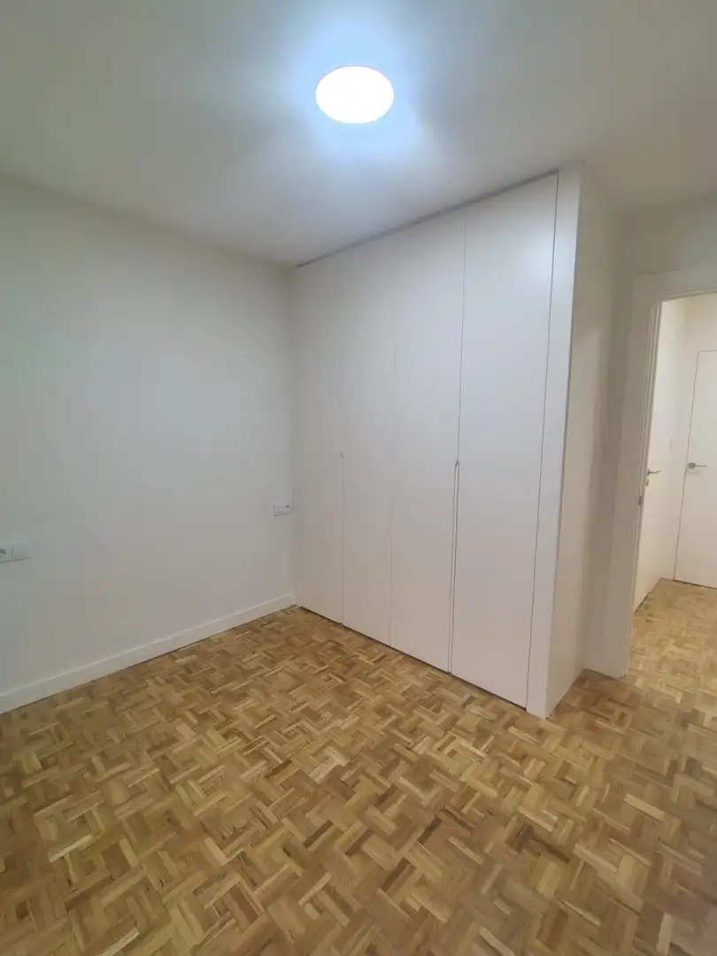 Flat for rent in Valladolid  with Air Conditioner, Heating and Parquet flooring