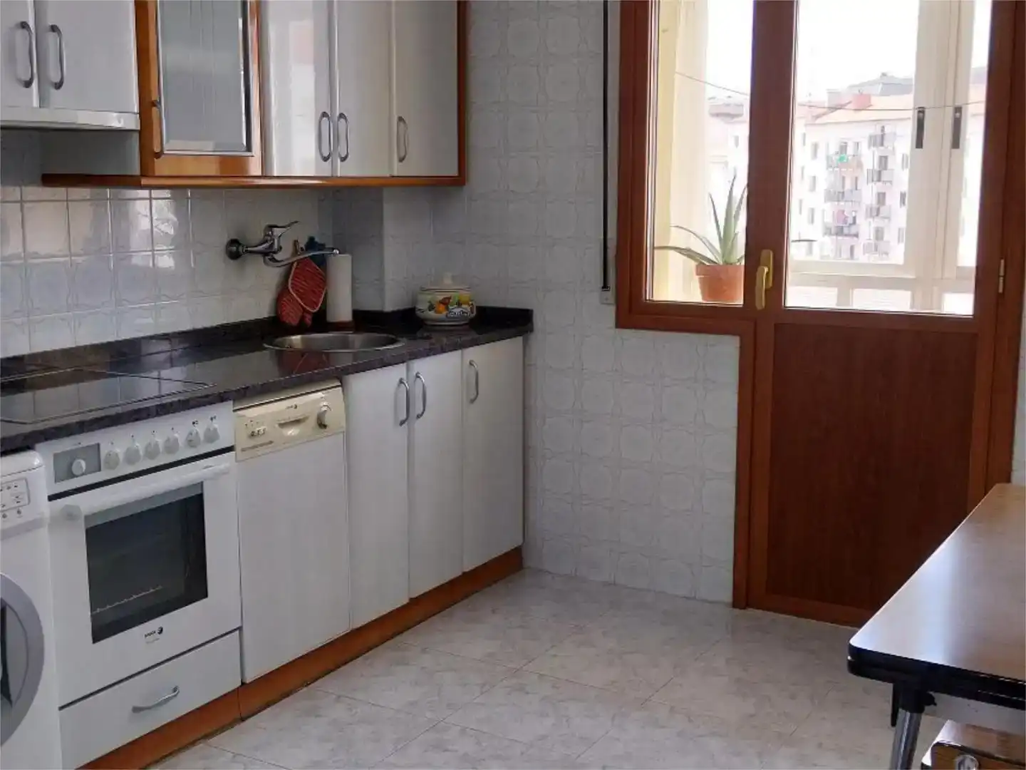 Kitchen of Flat for sale in Vitoria - Gasteiz  with Balcony