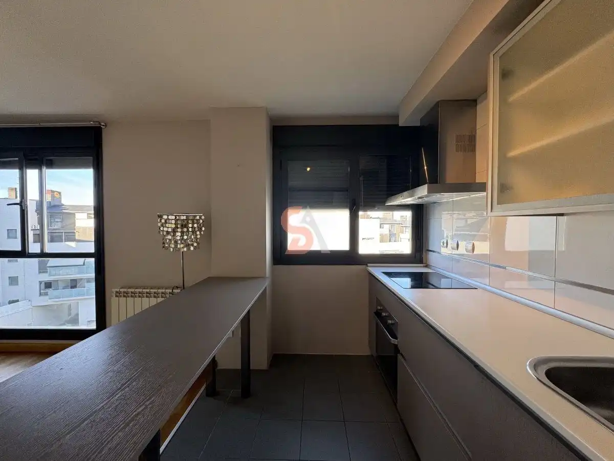 Cocina de Piso de alquiler en Arroyo de la Encomienda con Aire acondicionado, Calefacción y Terraza