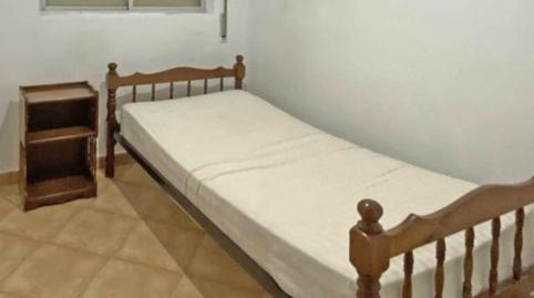 Foto 2 de Edifici en venda a Costa de la Carihuela, La Carihuela - Los Nidos, Torremolinos