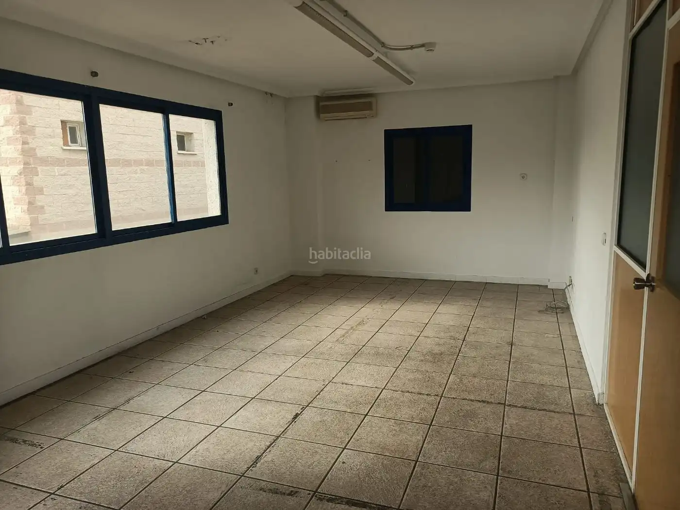 Local comercial en alquiler en Calle Cormoranes 17, imagen 2