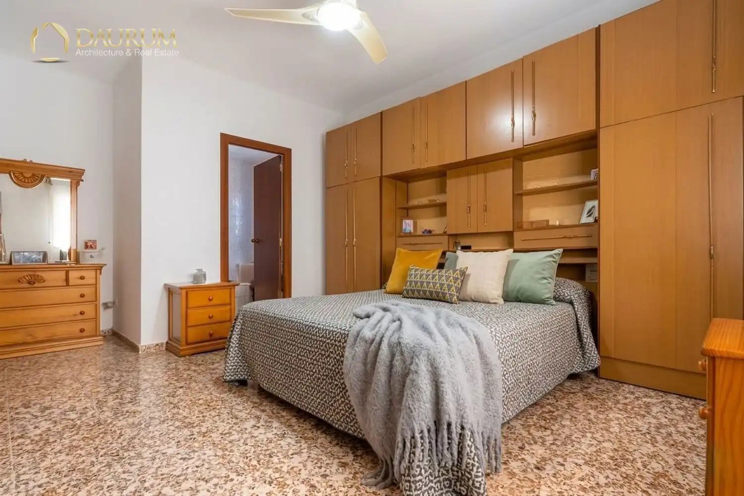 Habitación de Casa o chalet en venta en Paterna con Aire acondicionado, Calefacción y Terraza