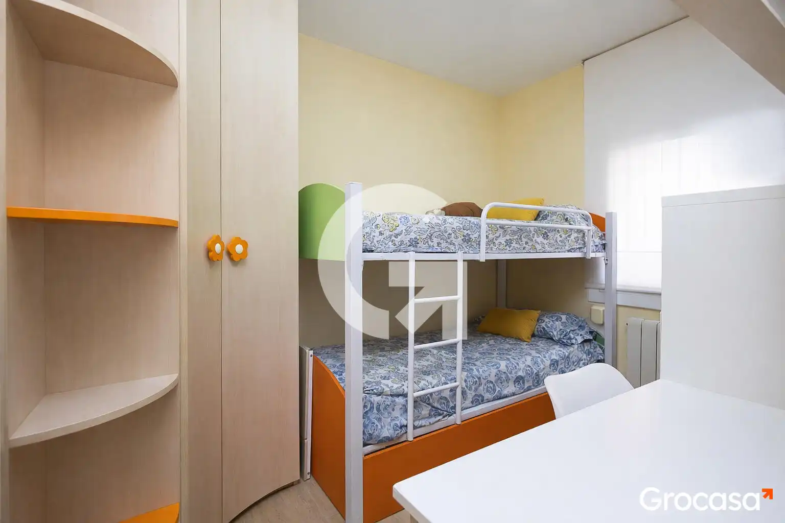 Habitación de Piso en venta en L'Hospitalet de Llobregat con Aire acondicionado y Calefacción