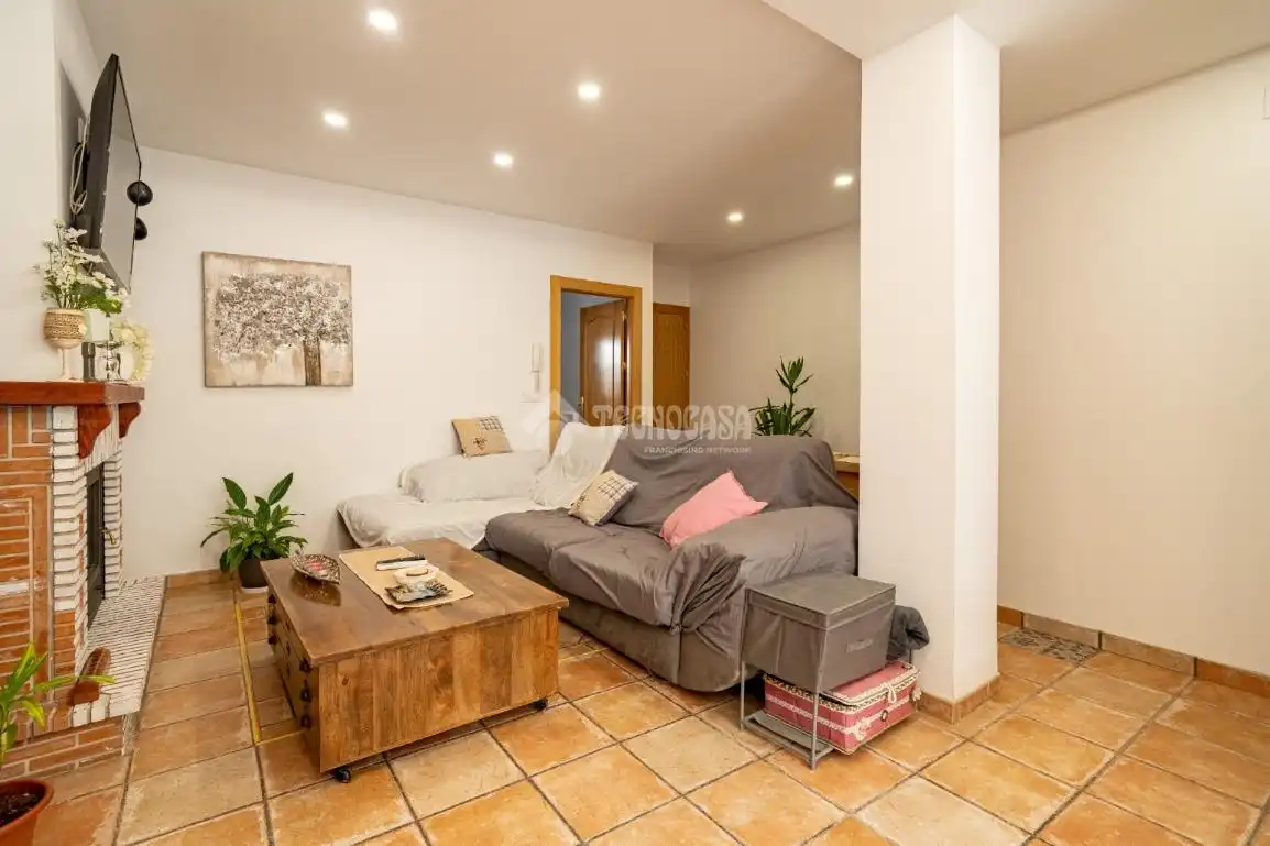 Casa bifamiliare in vendita a Peligros