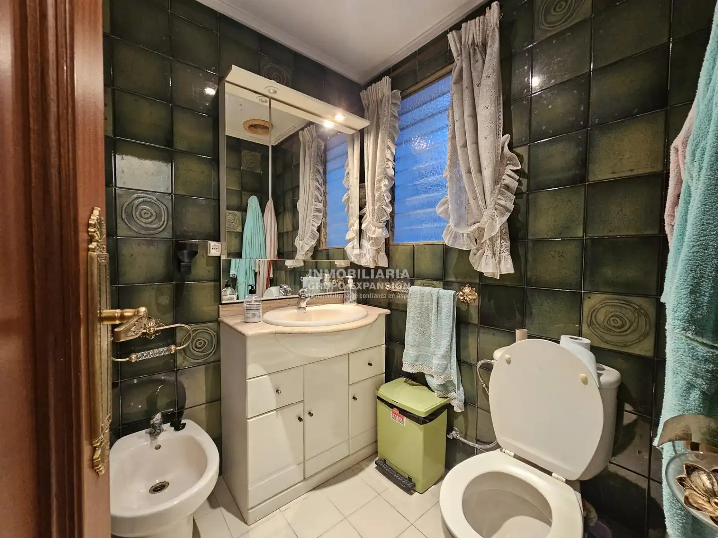 Baño de Piso en venta en Novelda con Balcón
