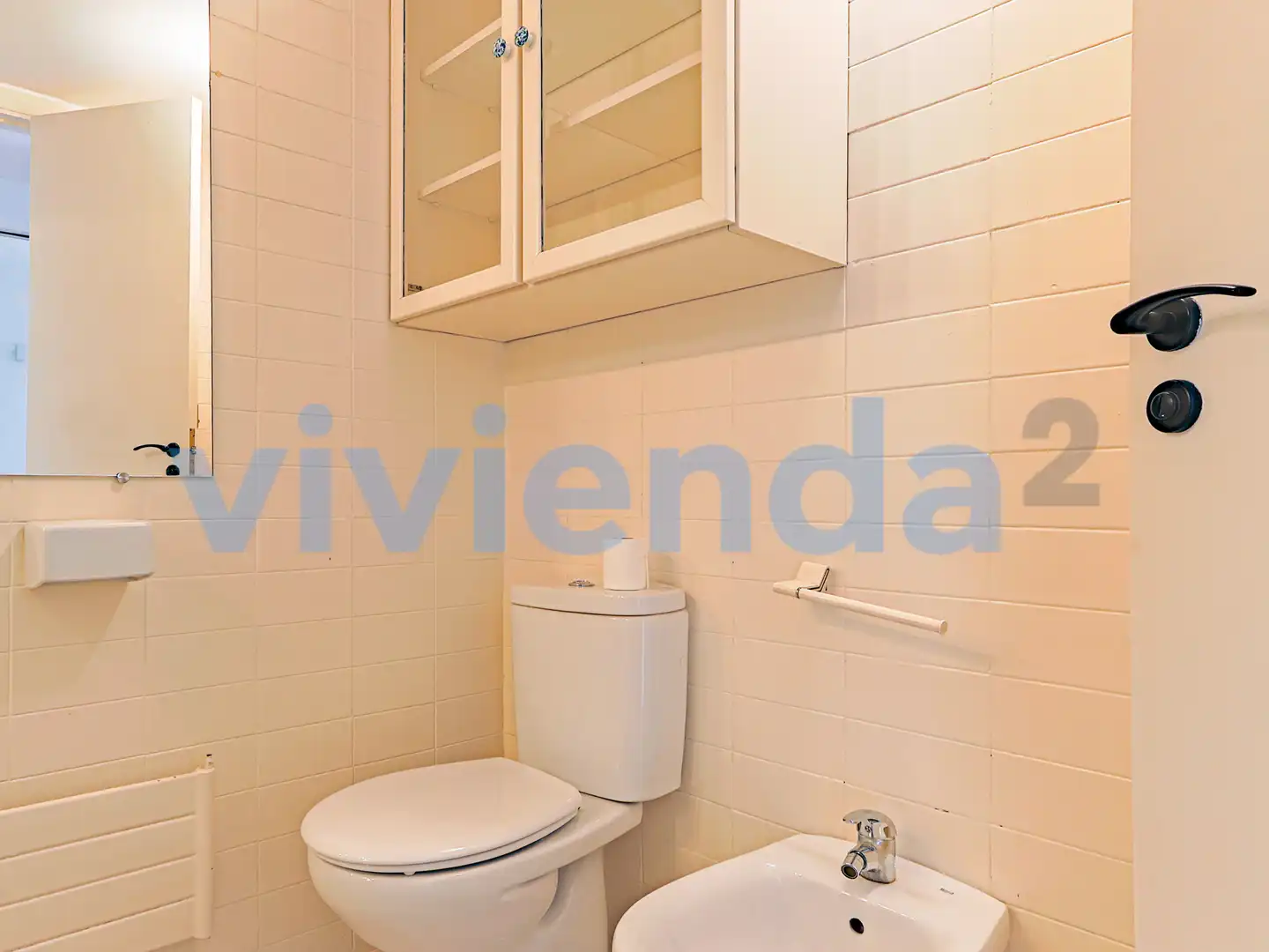 Badezimmer von Wohnung zur Miete in Madrid mit Heizung und Balkon
