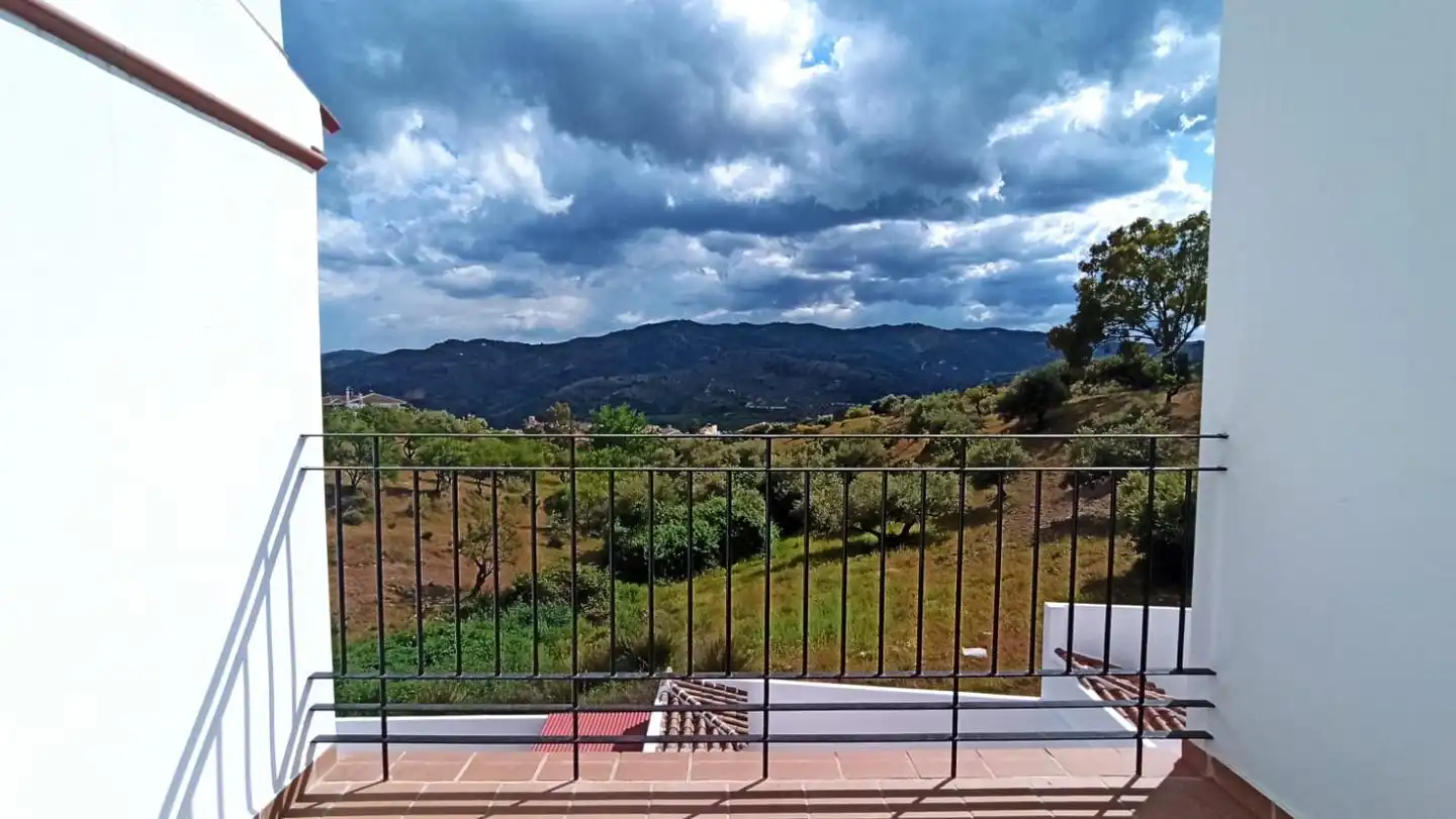 Terraza de Casa o chalet de alquiler en Riogordo con Terraza