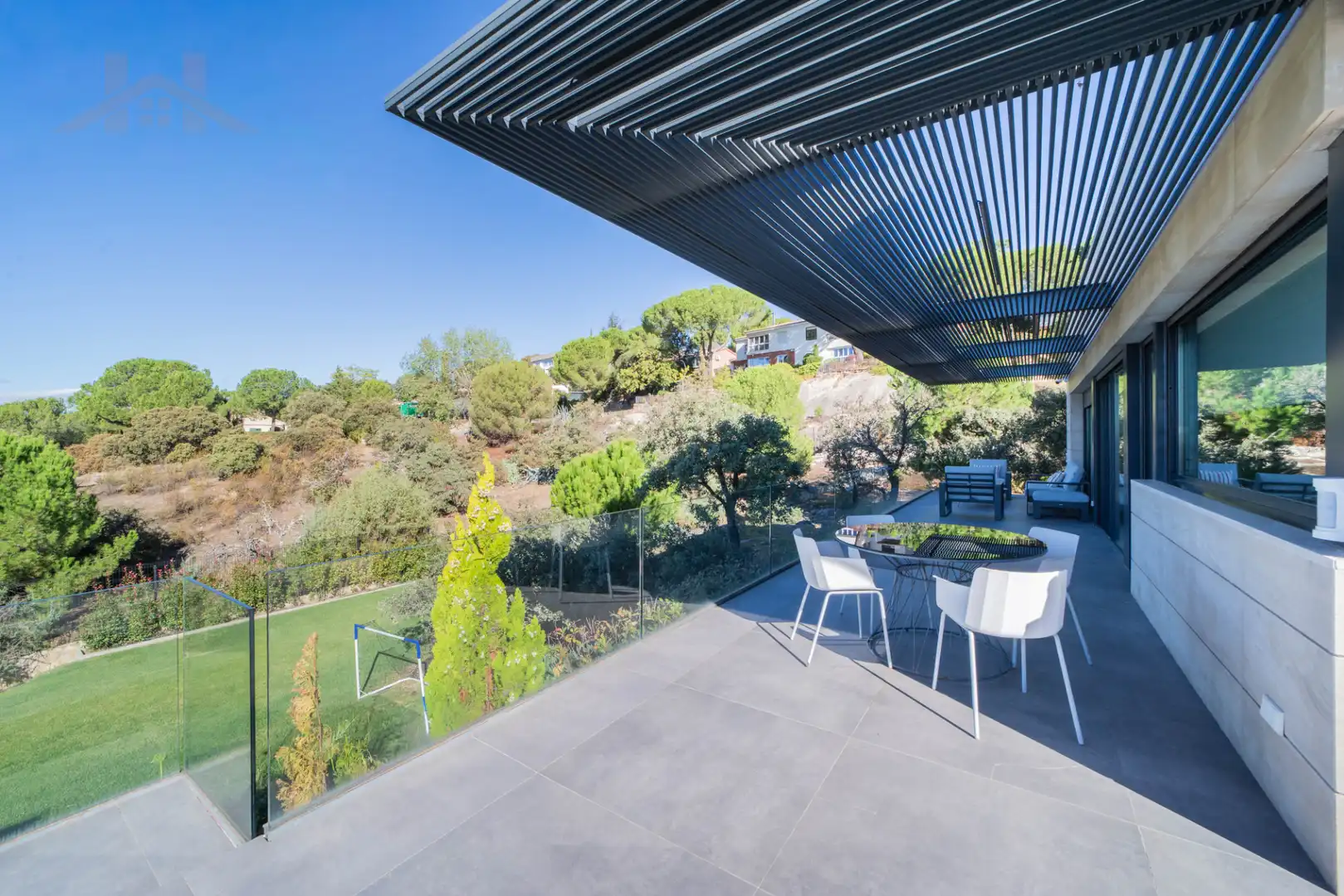 Terrassa de Casa o xalet en venda en Hoyo de Manzanares, Madrid