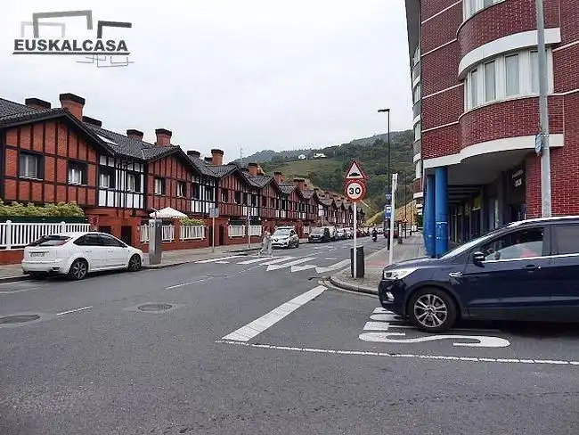 Exterior view of Flat for sale in Errekalde