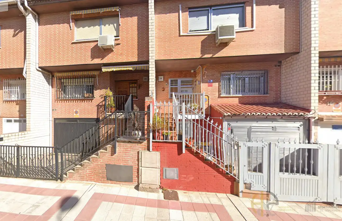 Vista exterior de Casa o xalet en venda en Getafe