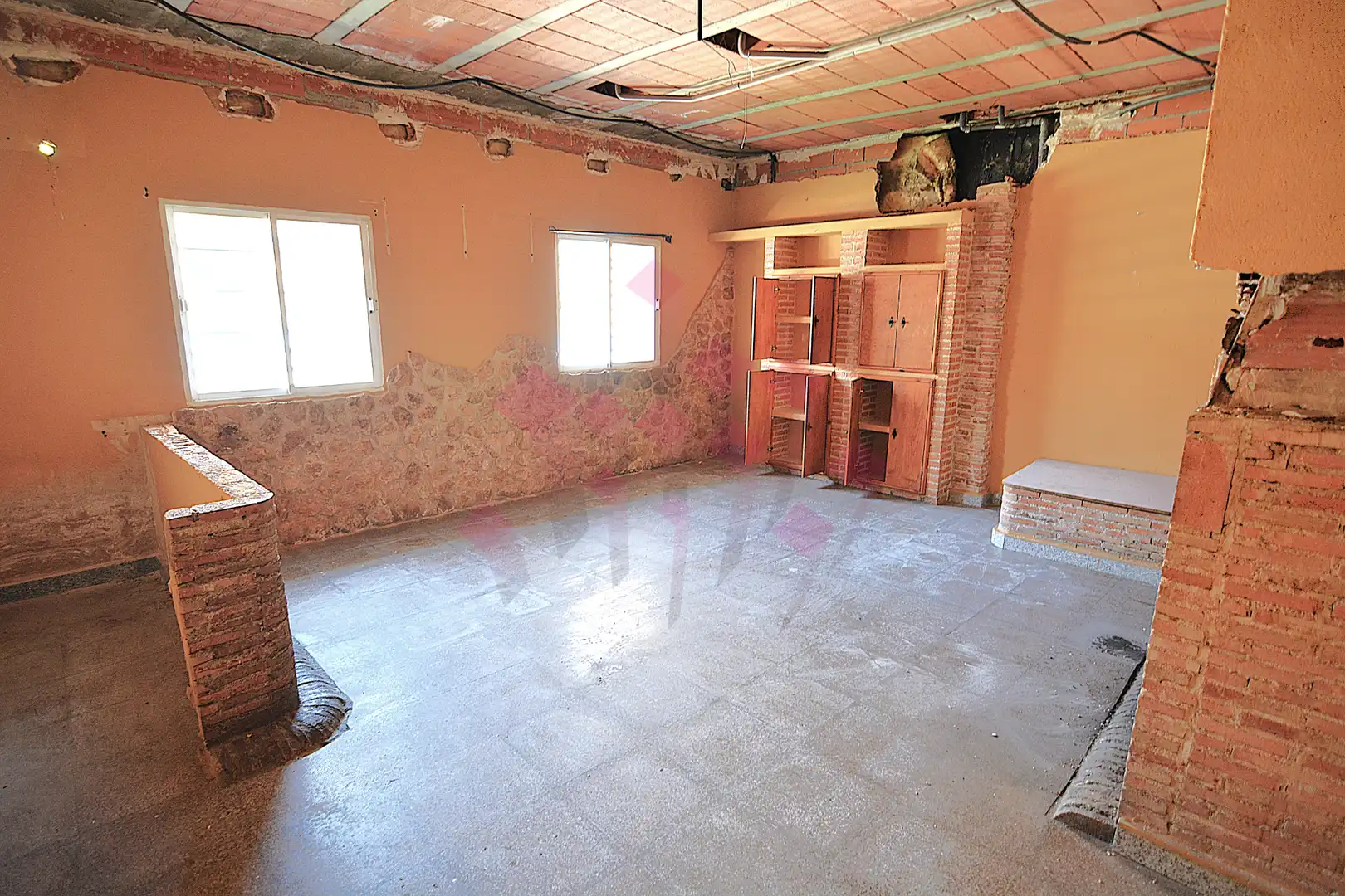 Houses for sale in Daimiel  with Storage room and Swimming Pool