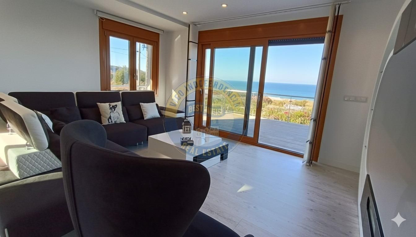 Living room of Houses for sale in Vigo   with Private garden, Terrace and Storage room