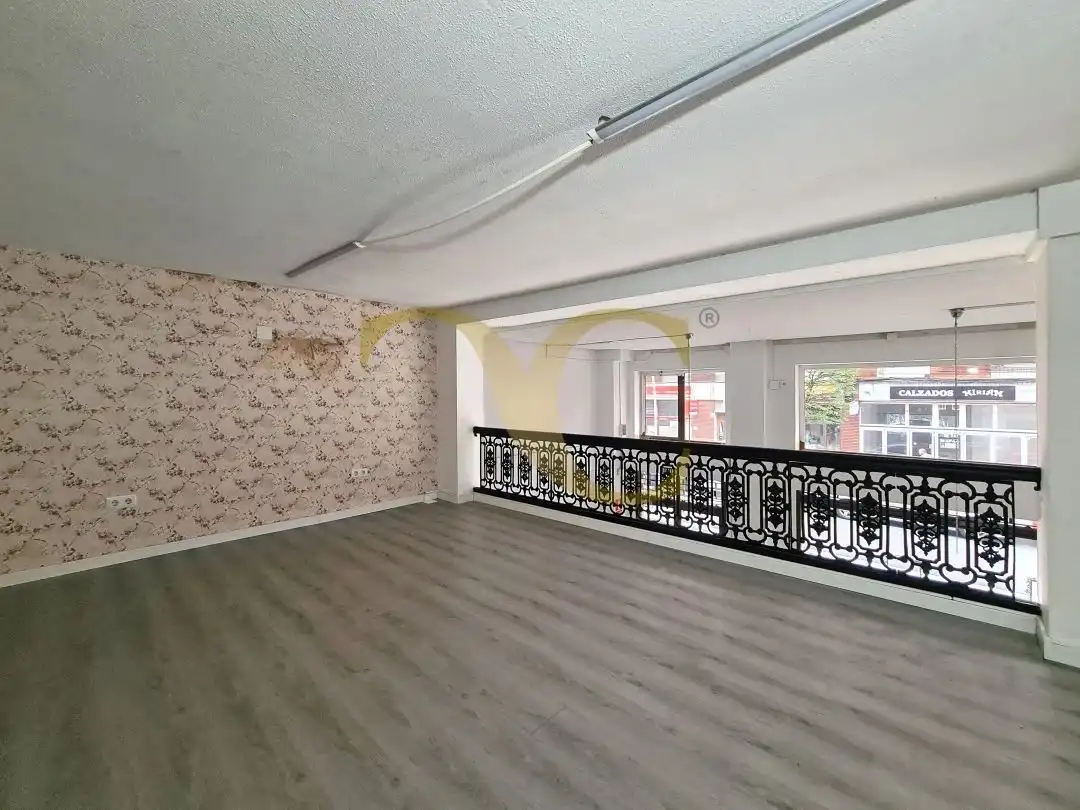 Local en venta en Gijón 