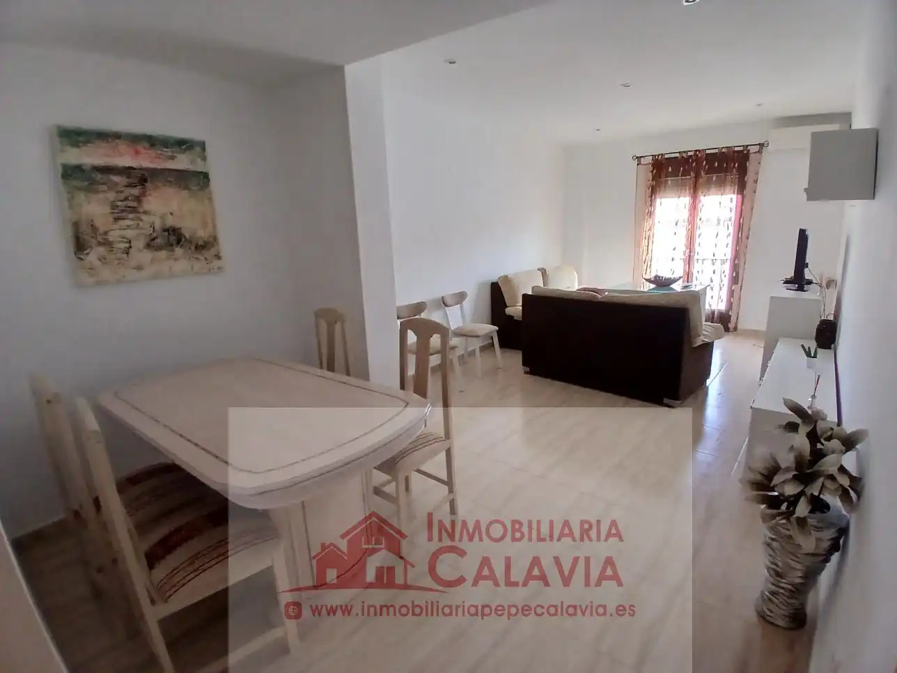 Appartamento con terrazza in affitto a Baeza