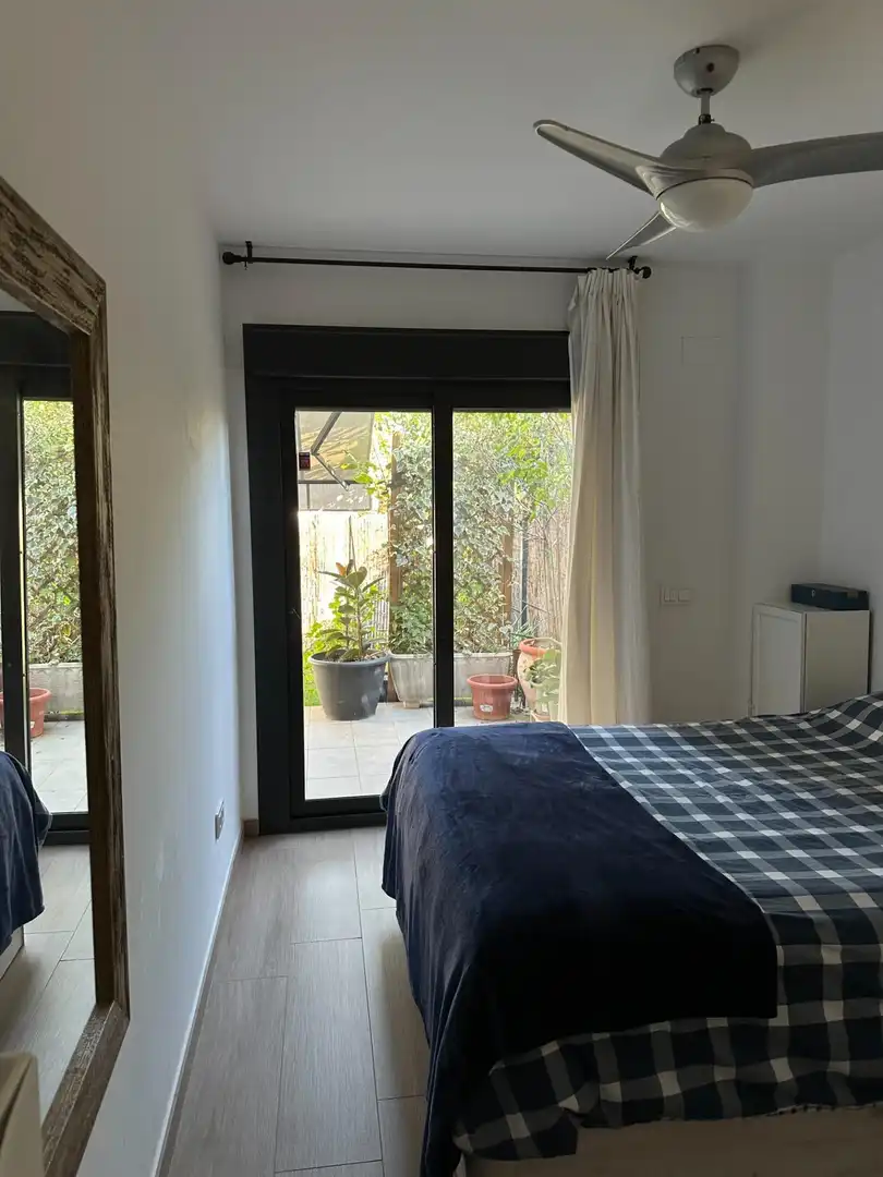 Habitación de Planta baja en venta en Córdoba con Aire acondicionado, Calefacción y Jardín privado