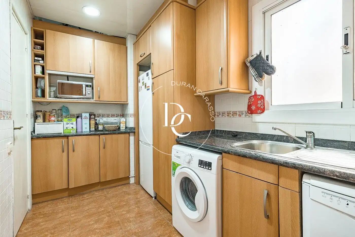 Cocina de Piso en venta en Barcelona con Aire acondicionado y Calefacción