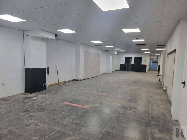 Local comercial en Alquiler en CARRER SANT JOSEP en Can Clota