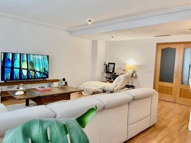 Piso en Venta en Avinguda Novelda, 104 en Los Ángeles