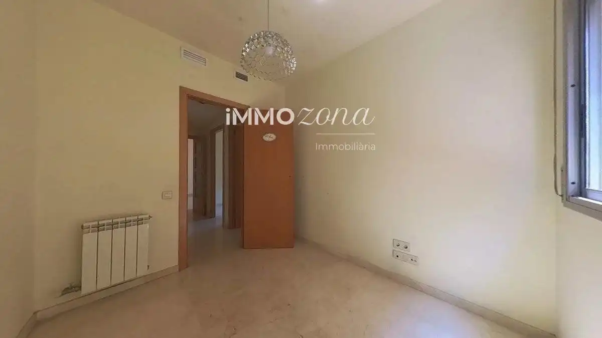 Bedroom of Apartments for sale in Creu de Barberà - Sector Sud
