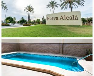 Swimming pool of Single-family semi-detached for sale in Alcalá de Guadaira  with Terrace and Swimming Pool