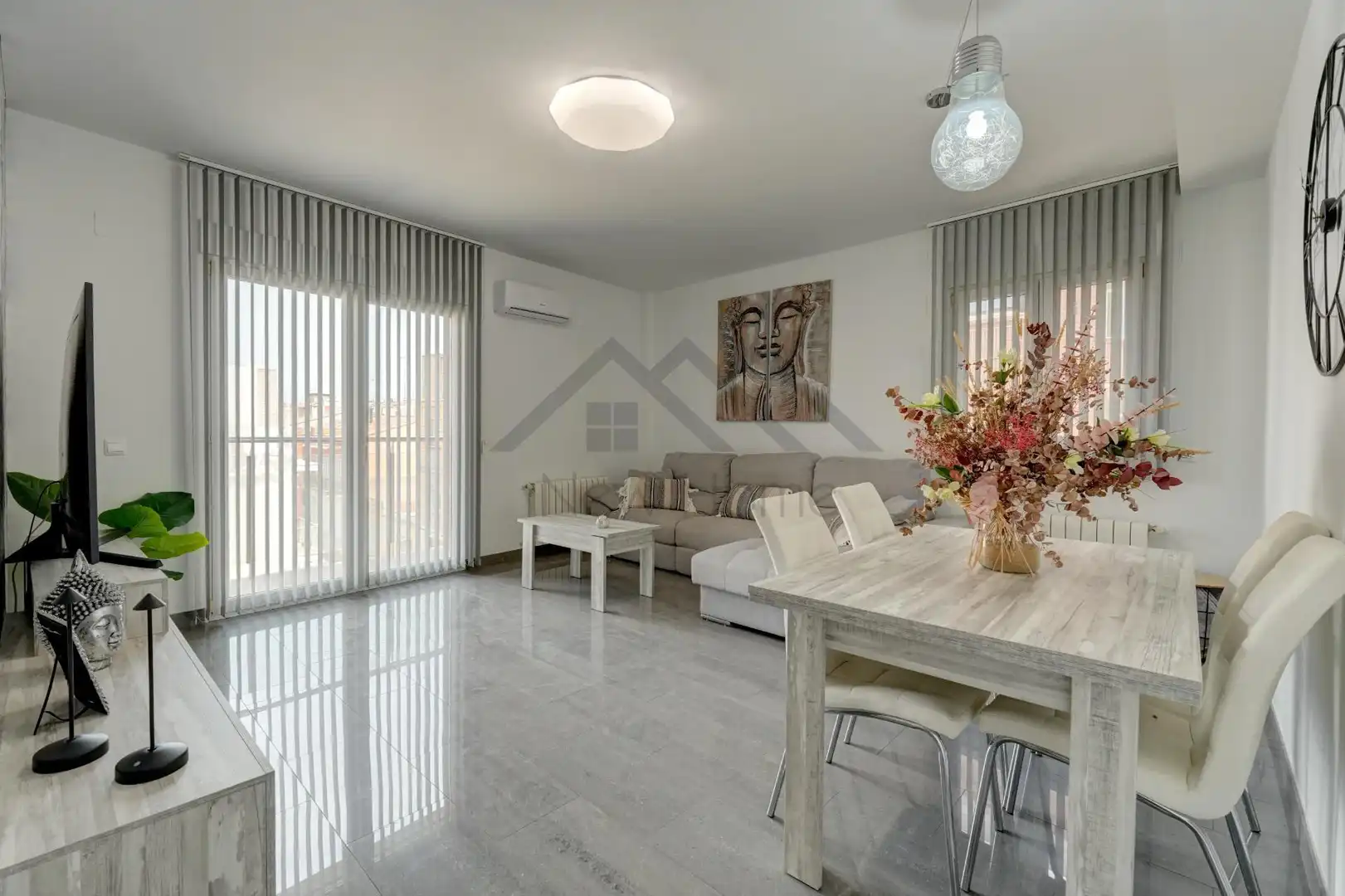 Attique avec terrasse à vendre à Núcleo Urbano, imagen 2