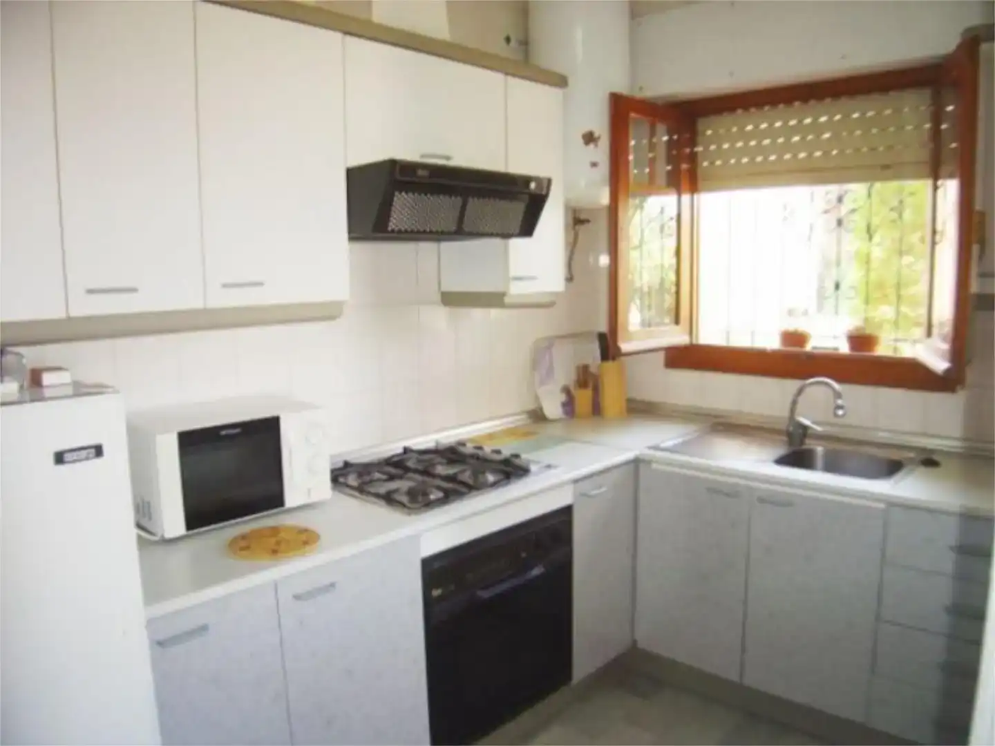 Cocina de Apartamento de alquiler en Vista de los Ángeles