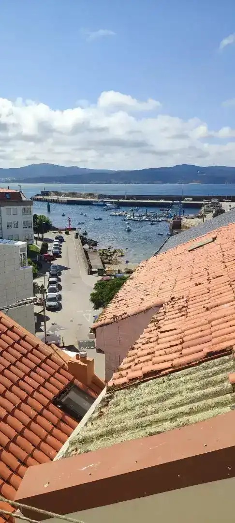 Vista exterior de Casa adosada en venda en Ponteceso