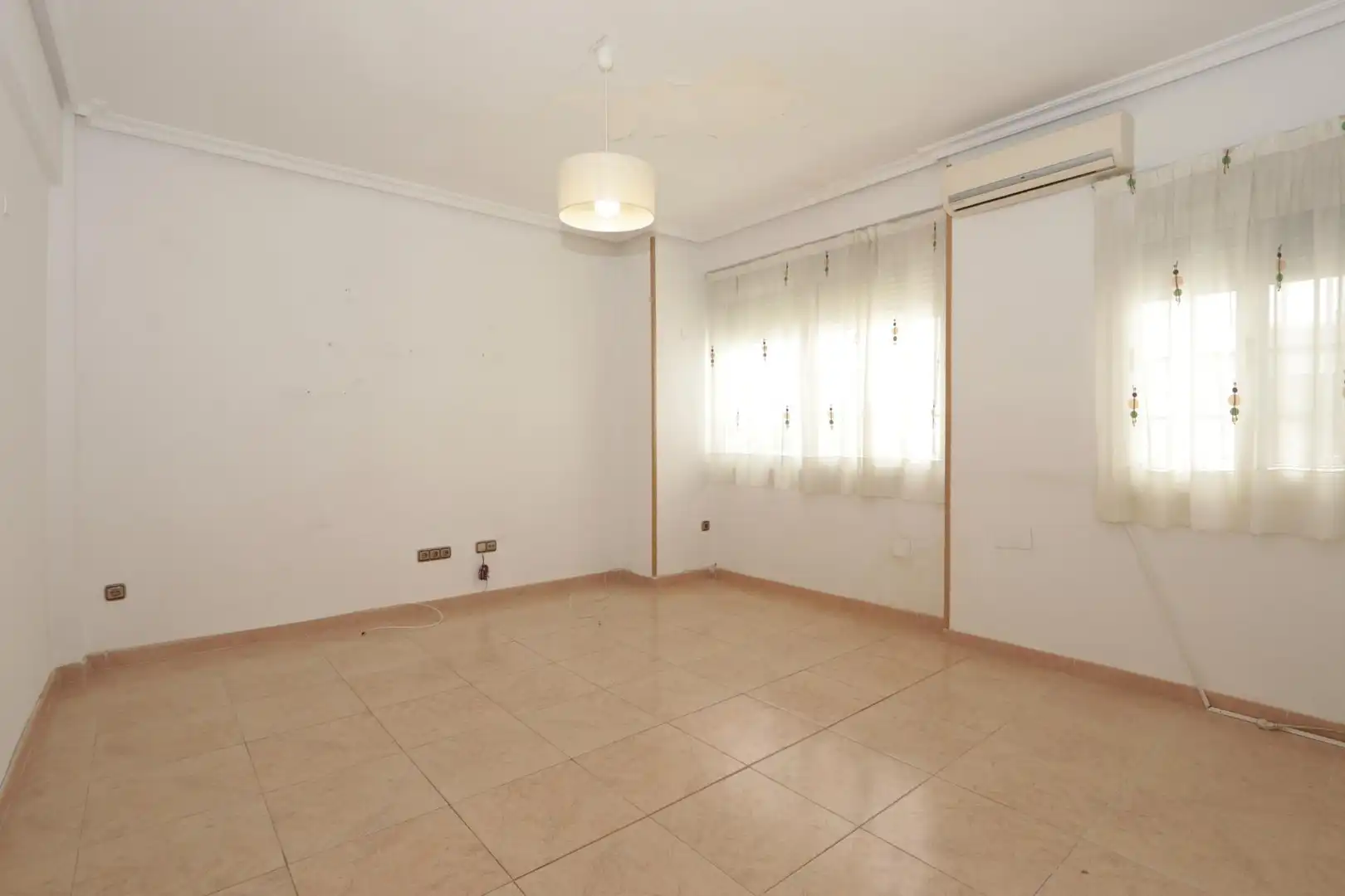 Habitación de Piso en venta en Cartagena con Aire acondicionado y Balcón