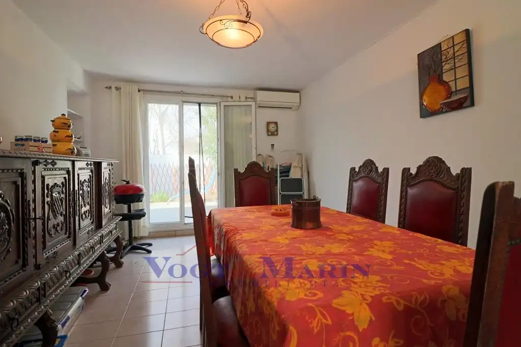 Casa amb terrassa en venda a Carrer Montseny, imagen 3