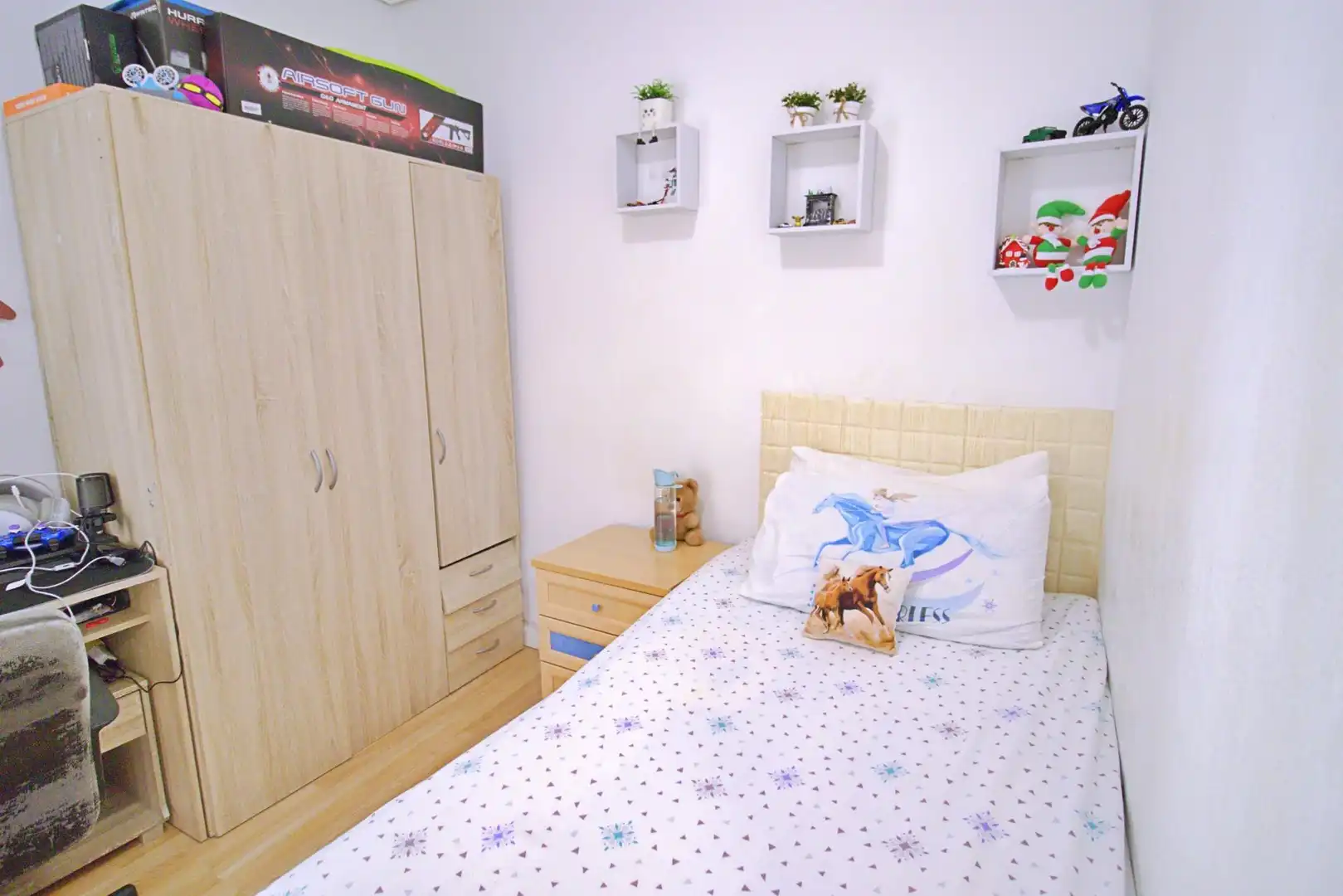 Habitación de Piso en venta en Elche / Elx con Aire acondicionado, Amueblado y Balcón