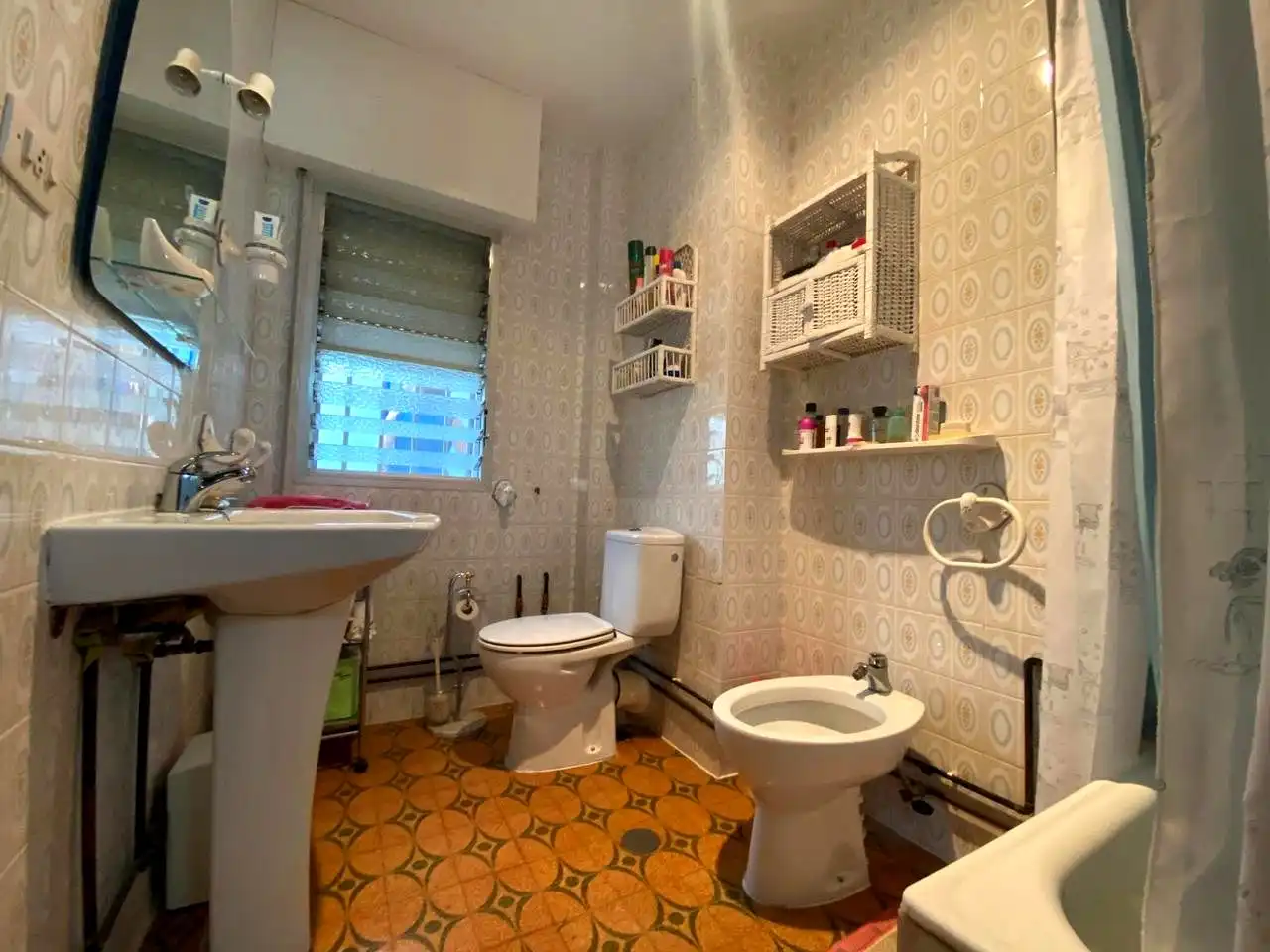 Badezimmer von Erdgeschoss zum Verkauf in San Pedro del Pinatar mit Klimaanlage und Möbliert