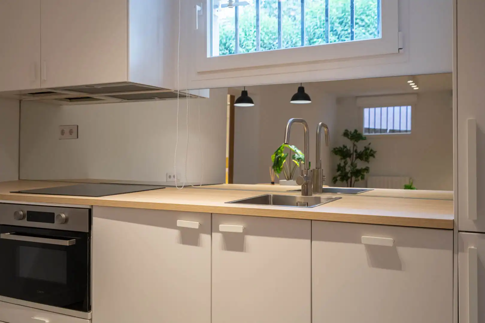 Kitchen of Flat for rent in Madrid  with Heating, Furnished and Oven